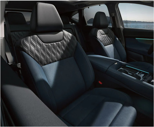 Nissan Murano front seats with premium quilted leather interior